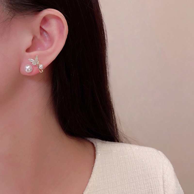 Anting Tusuk Motif Kupu-Kupu Hias Berlian / Mutiara Imitasi Simple Ala Korea Untuk Wanita