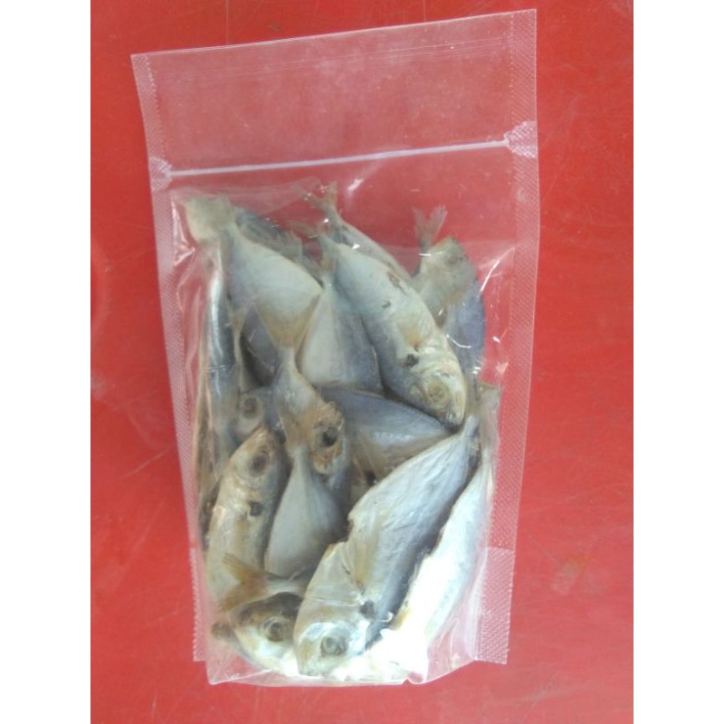 

Ikan asin selar 500 gram