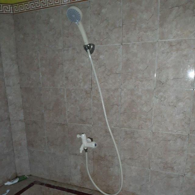 Promo Paket Sk-195p Shower Soligen 195 Putih Dan Kran Cabang Soligen S13 - Shower Mandi - Shower Toi