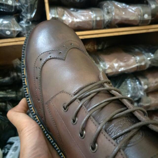 gudang.sepatu02