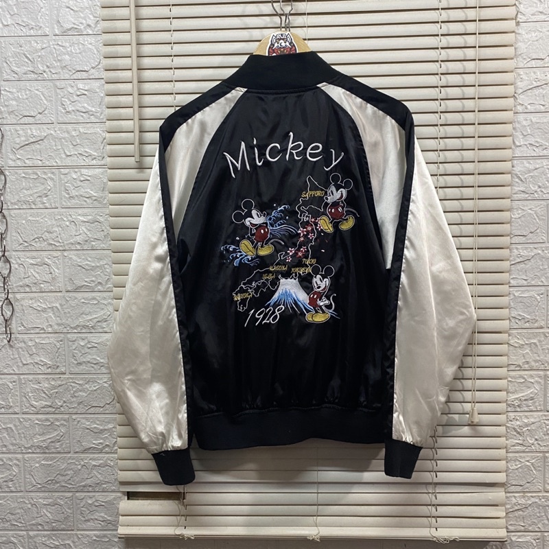 sukajan mickey mouse japan map