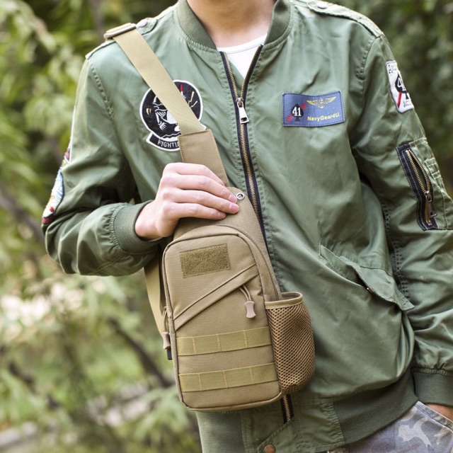 Tas Selempang Pria Sling Bag Tactical Army + USB