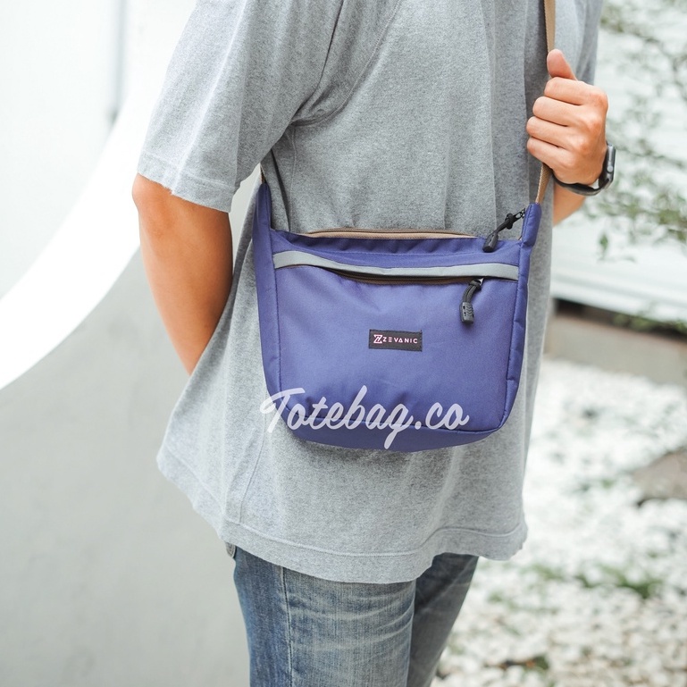 Slingbag Kyle Tas Selempang Pria Wanita  Slingbag Casual Trendy | Thirtystore.Id