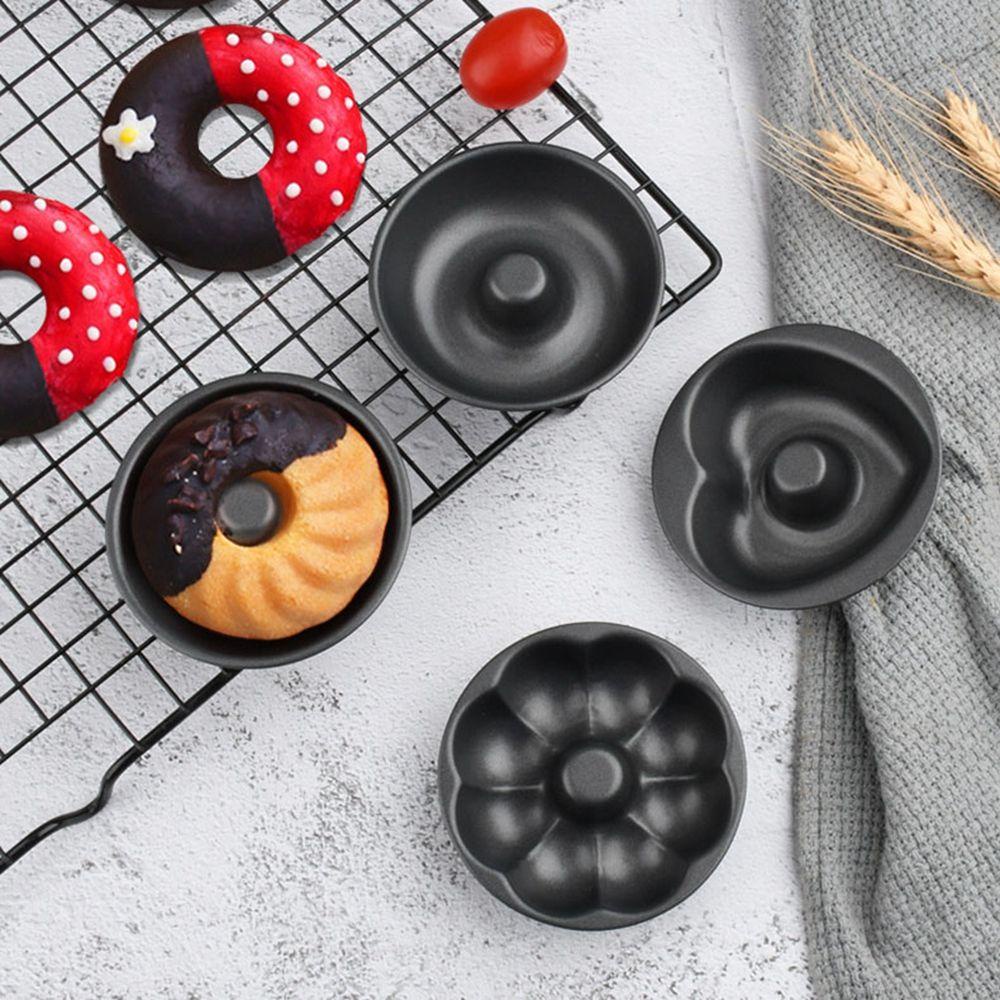 [Elegan] Loyang Kue Mini Tabung Suling Pembuatan Hitam Bahan Baja Karbon Berkualitas Chrismas Cake Baking Tools Cetakan Kugelhopf