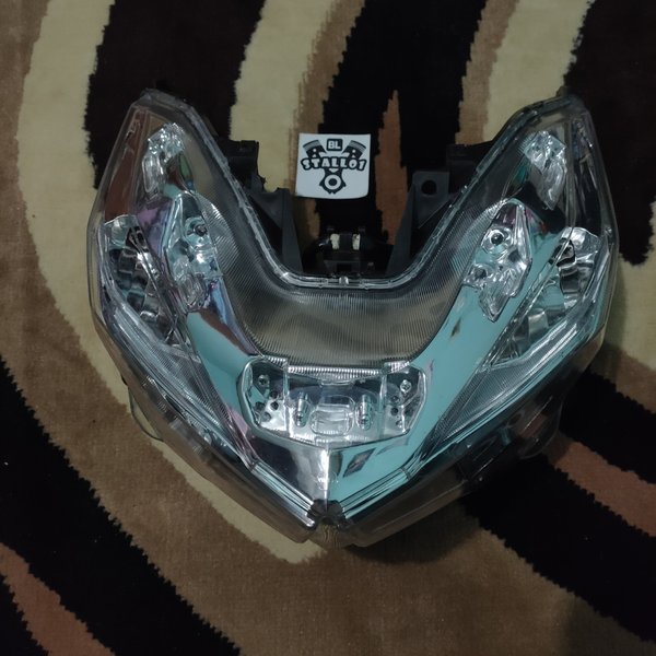 Jual Lampu depan Honda Vario 150 Vario 125 LED old 2015 2016 2017 2018