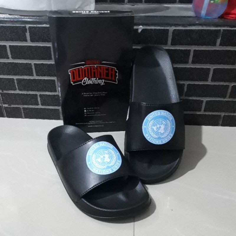 Sandal UNITED NATION peacekeeper UN