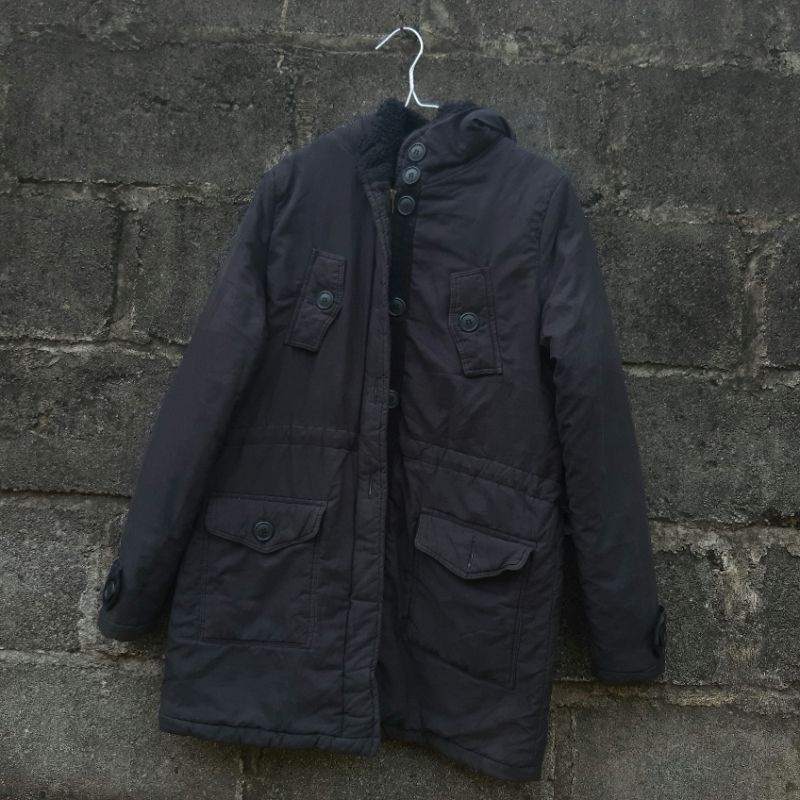 PRELOVED / THRIFT / SECOND JAKET TEBAL / JAKET OUTDOOR / JAKET PARASUT / JAKET BULU / JAKET GELEMBUN