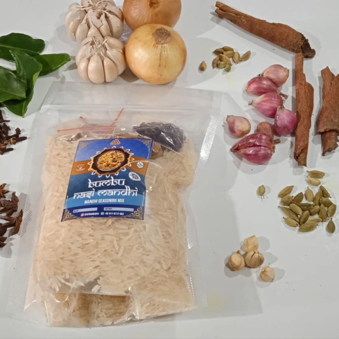 

Beras basmati dan bumbu nasi mandi spesial