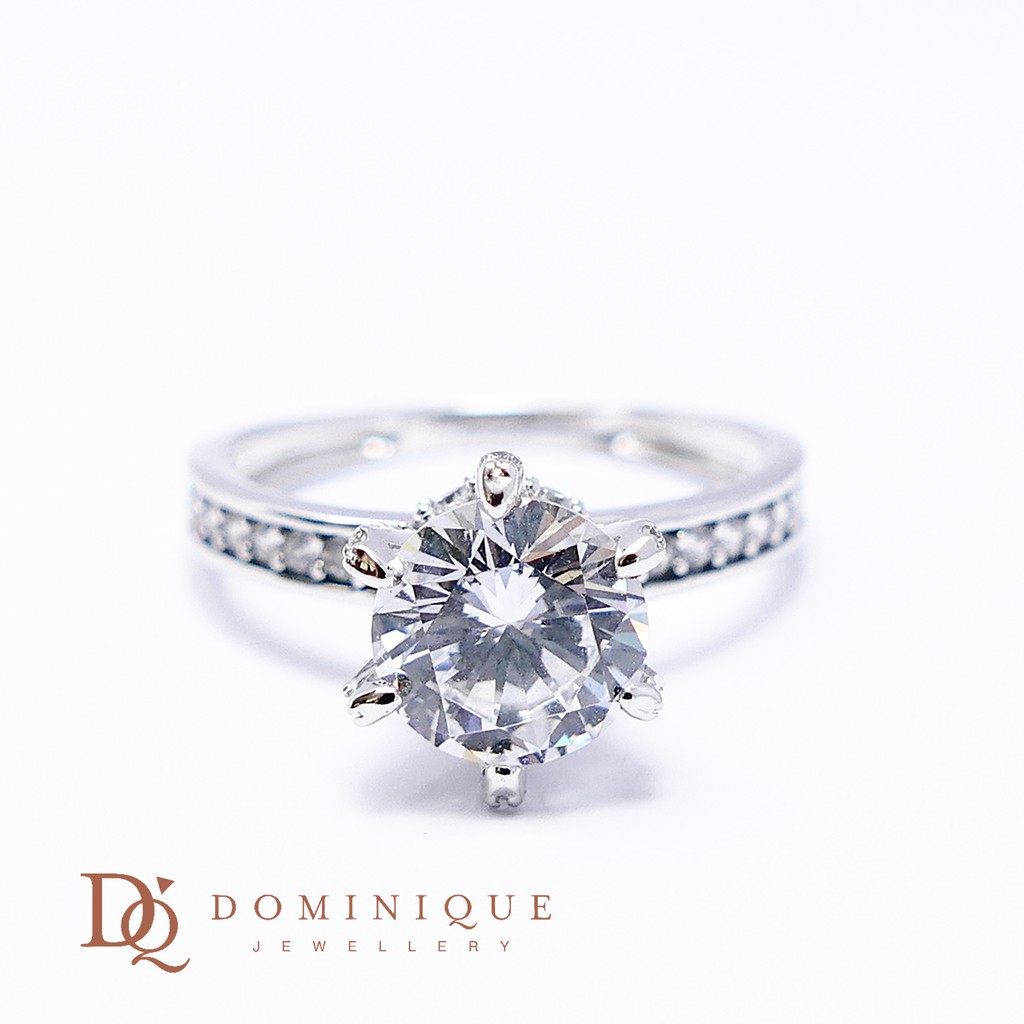 

Dominique Jewellery- Cincin Solitaire 75% SNI DQC 2503