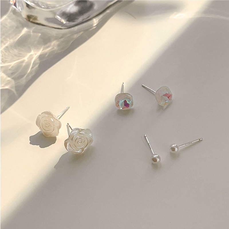 6pcs / Set Anting Tusuk Motif Bunga Mawar Bahan Akrilik Warna-Warni Untuk Wanita