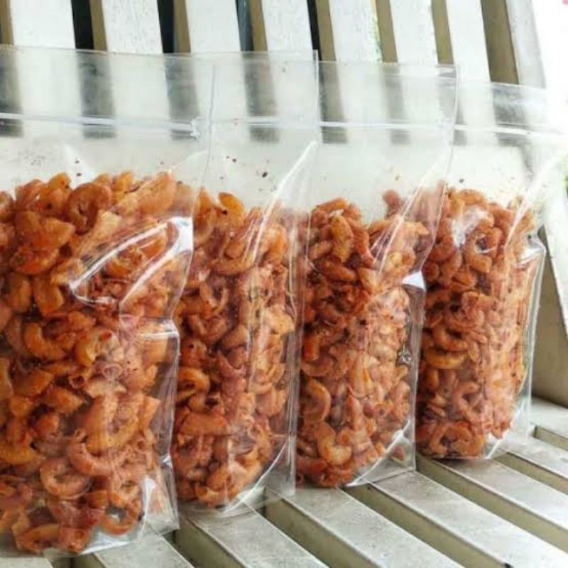 

CEMILAN SNACK MAKARONI PEDAS