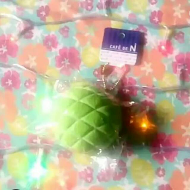 Cafe de N melon bread