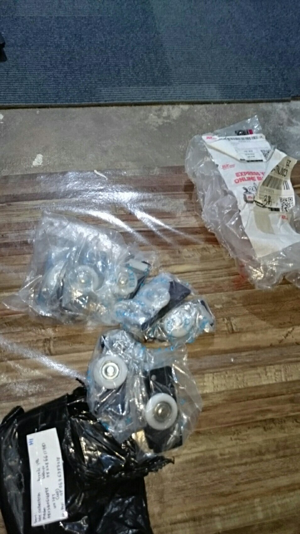 Roda Pintu Sorong Model Tanam / Roda Sliding Door