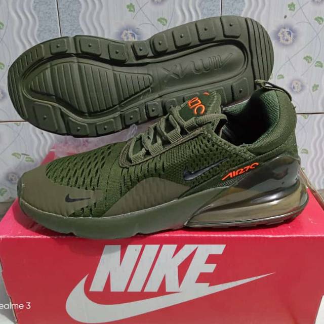 air7c green