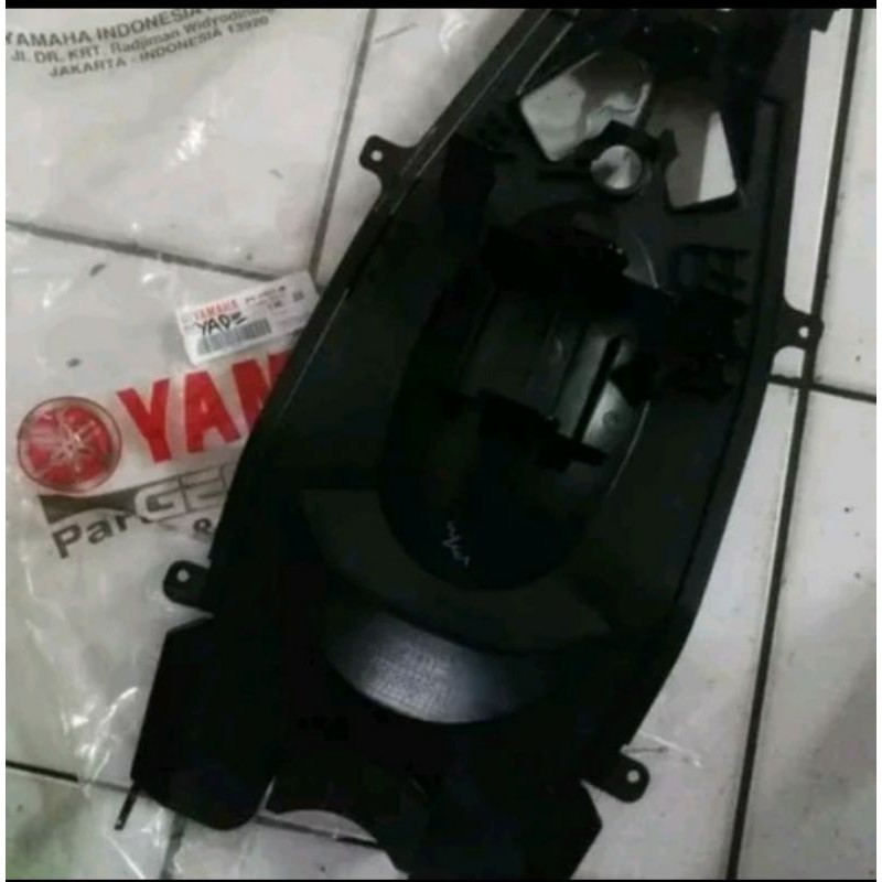 Spakbor kolong tengah yamaha Jupiter Mx king 150 original YGP