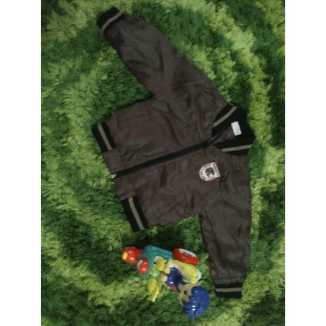 Preloved Jaket cool baby