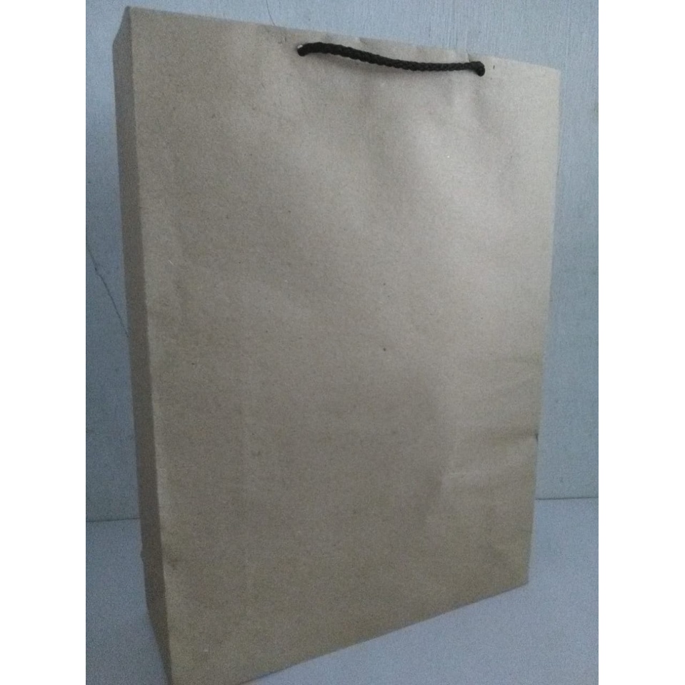 

PAPERBAG COKLAT POLOS UK 30x10x40