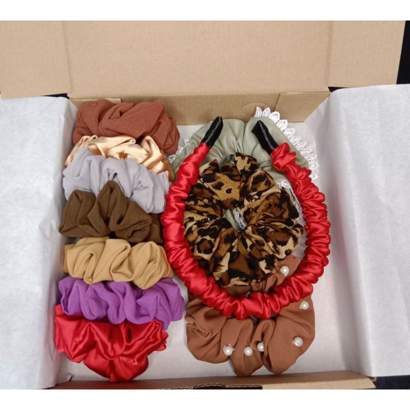 

[IK35]Gift Bestie, Hampers friendship, Gift/scrunchies ikat rambut kunciran Satin silk regular series
