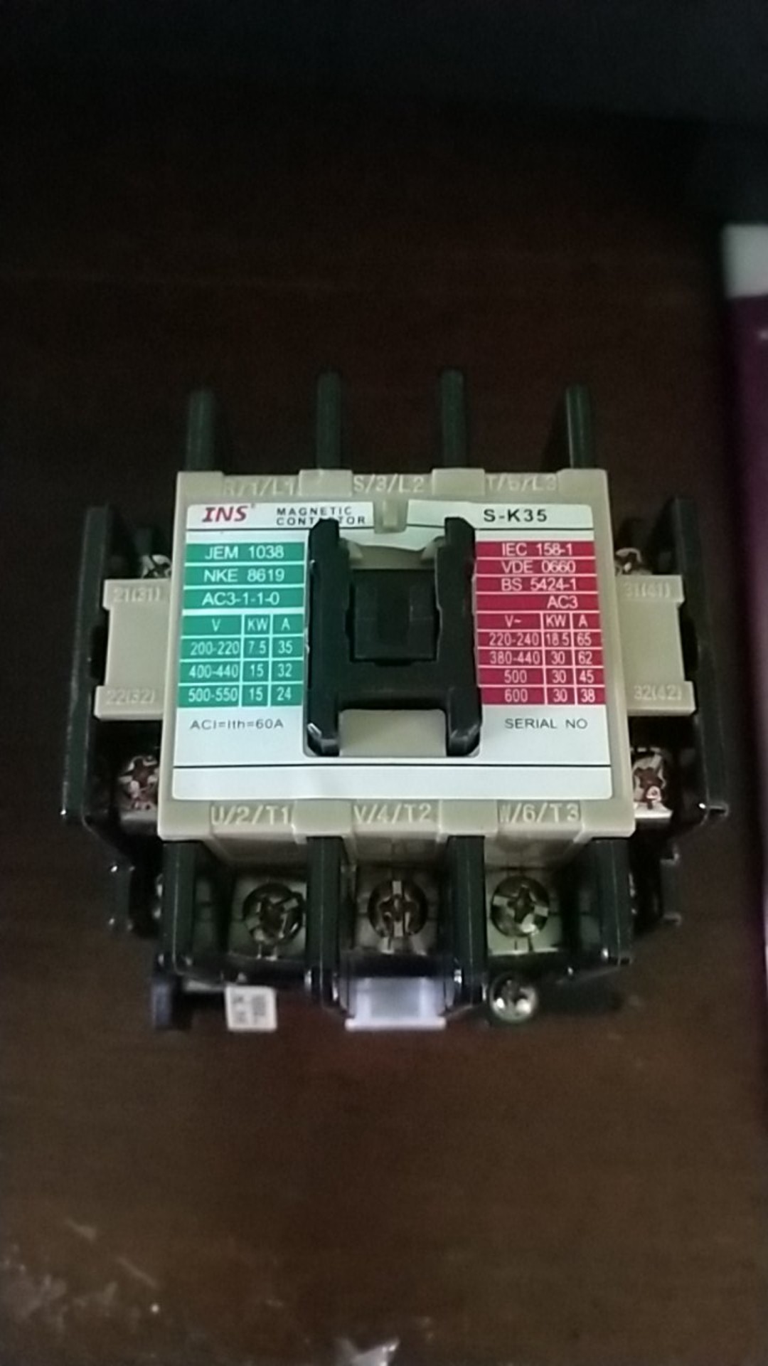 Eelic Com Sk35 Contactor Ac Magnetic 3p Ac 60a 220v 380v 440v 50 60 Hz Coil Berkualitas Shopee Indonesia