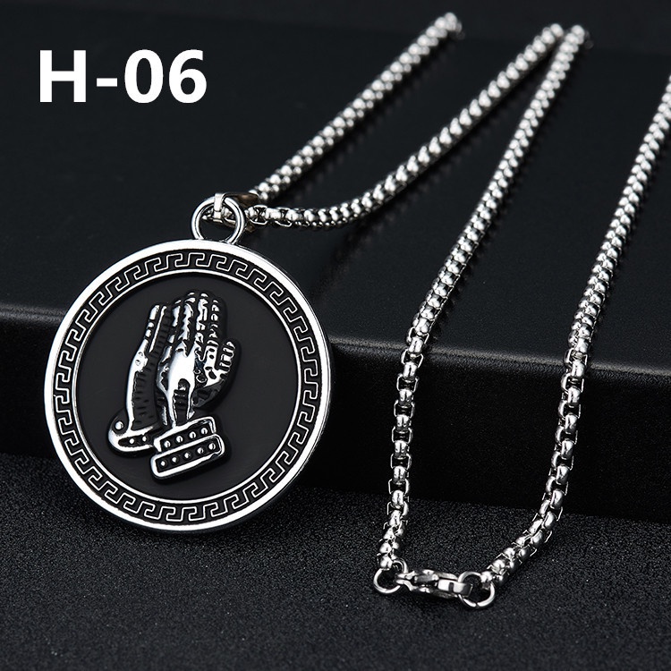 Kalung Rantai Liontin Bahan Stainless Steel Gaya Retro Hip Hop Eropa Untuk Pria