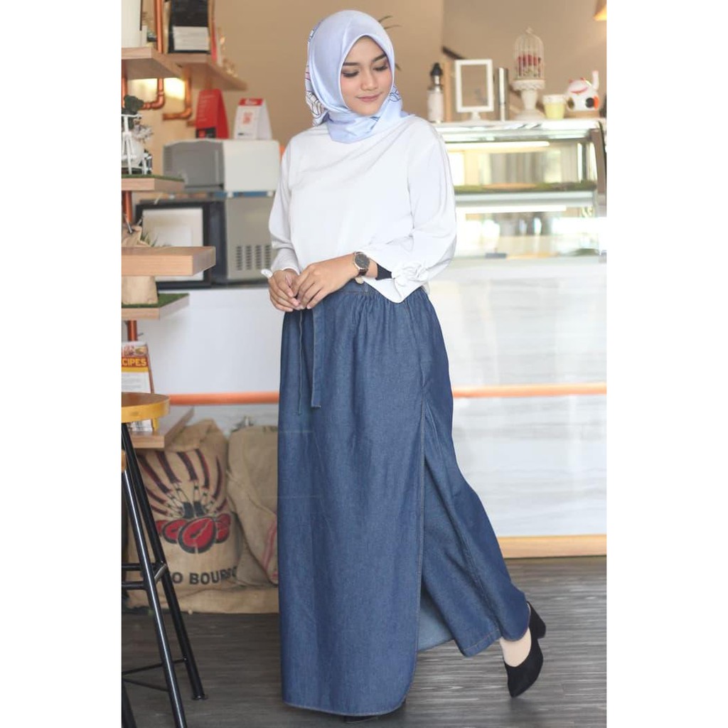 [fashion-muslim] Rocella Rok Celana New Denia Jeans - Black | Busana Wanita Muslimah