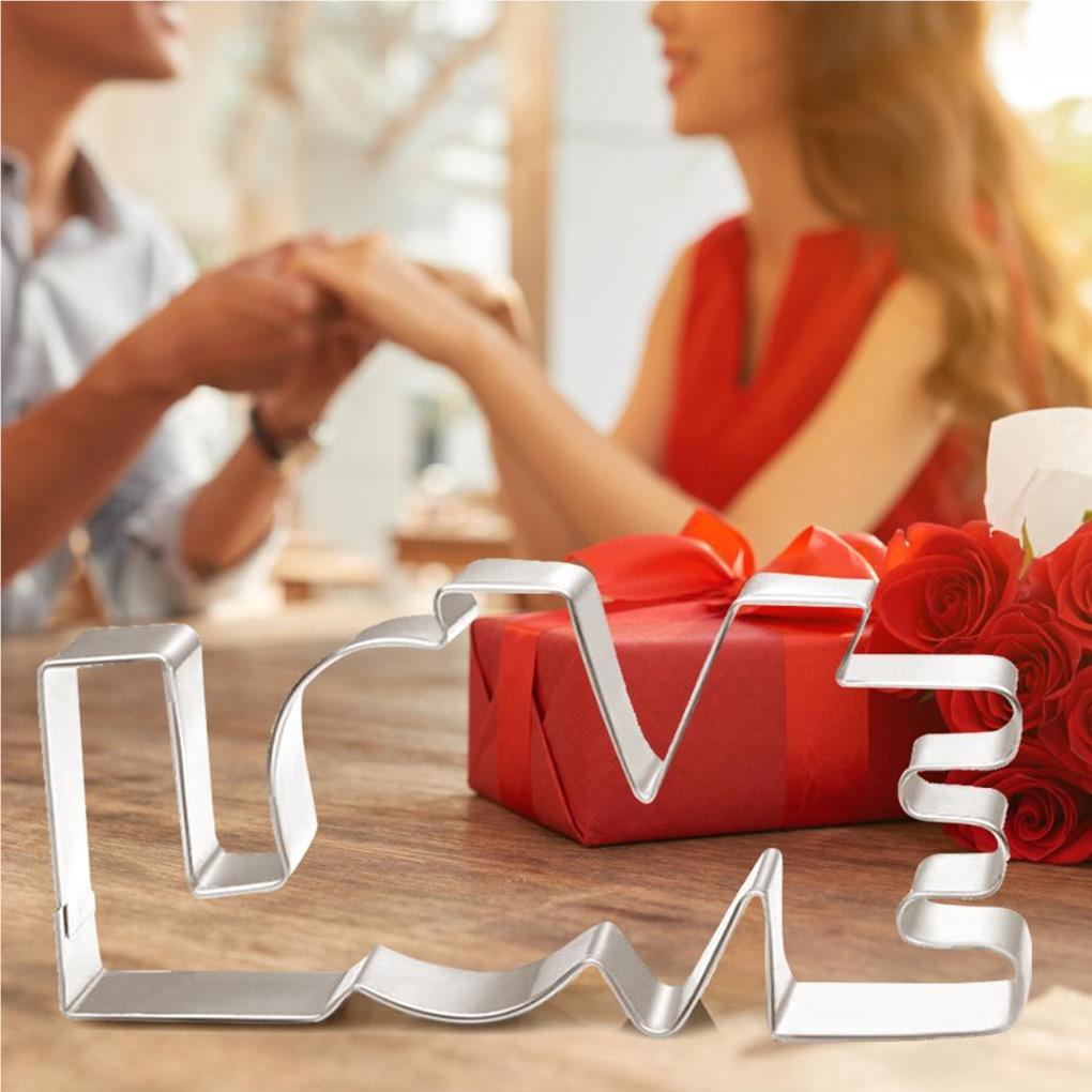 (house2020) 8pcs / Set Cetakan Kue / Biskuit Bentuk Hati Bahan Stainless Steel Untuk Hari Valentine