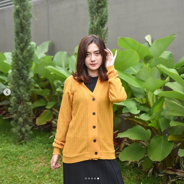 voxy cardy rajut wanita