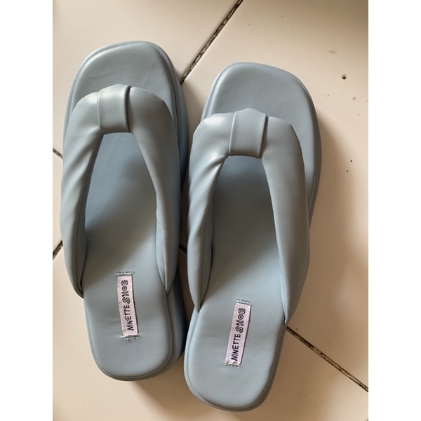 Ulsan Sandal jepit Lucu Unik