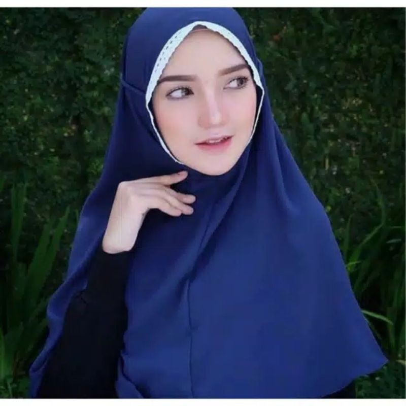 Bergo Renda Al Azhar