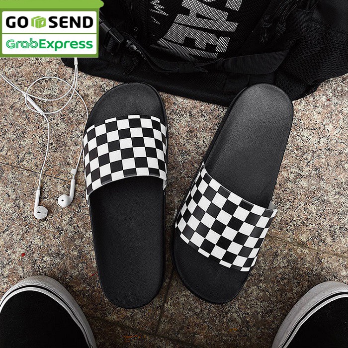 COD BAYAR DITEMPAT!!! 188123 Non-Slip Tide Slippers (No Box) / SENDAL SANDAL SLIP COWOK KARET PUTIH HITAM