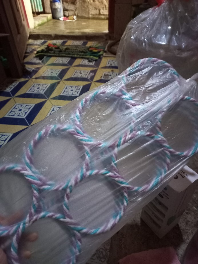 Gantungan Jilbab / Syal 28 Lubang - Hanger Gantung Multifungsi