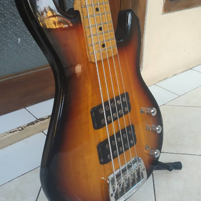 Naglas Razmislite Vnaprej Vulkanski G L L2500 Tribute Body N Coach Com