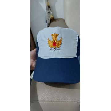 Topi SMP famatex jahit dobel