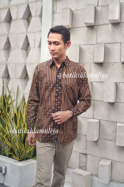 Sidamuliya Batik Kemeja Pria Silmfit Amritaya Premium Lengan Panjang