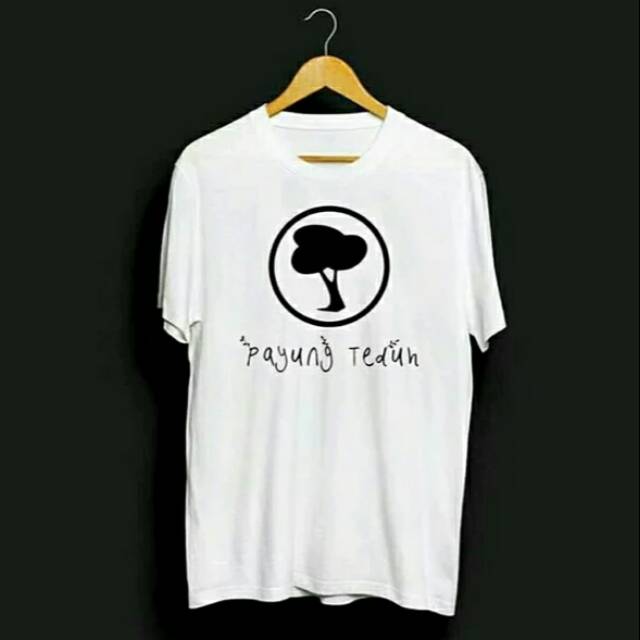 Kaos tshirt distro payung teduh logo besar combet 30s