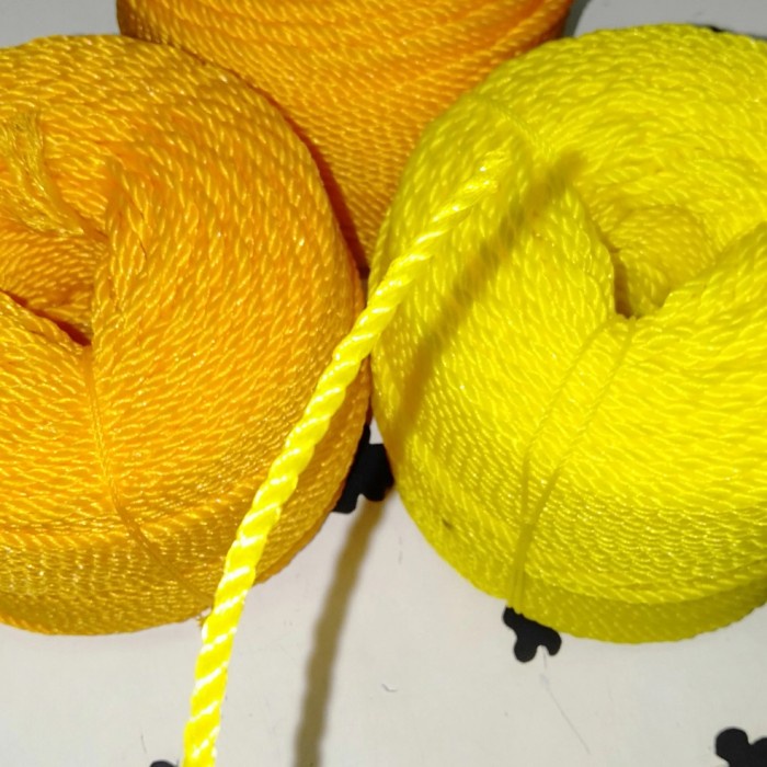 tali tambang plastik 3mm(1 ROL)