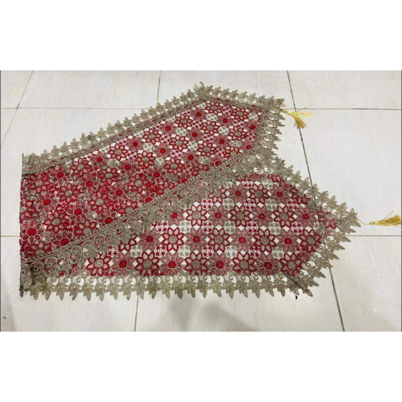 Taplak Meja Tamu kain Renda Panjang