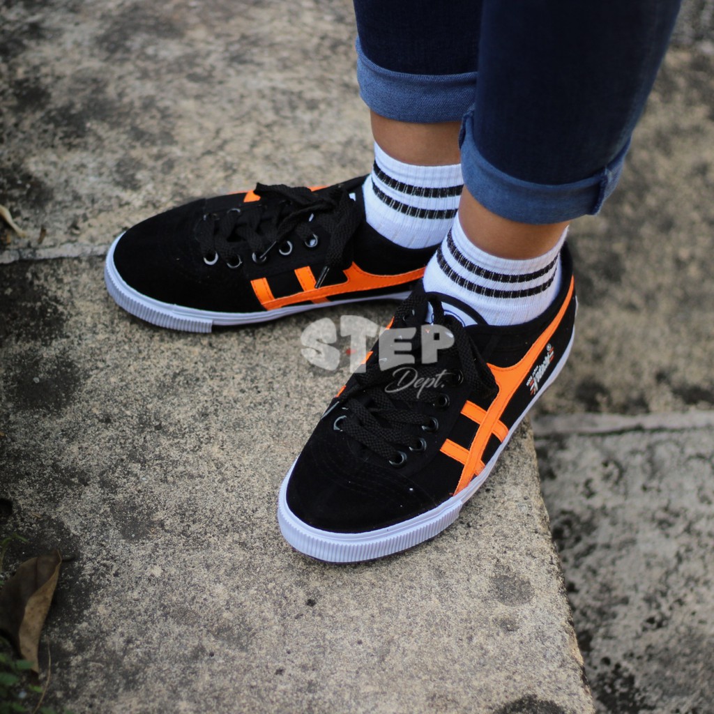 Sepatu Kodachi 8172 Hitam Orange / Black Orange