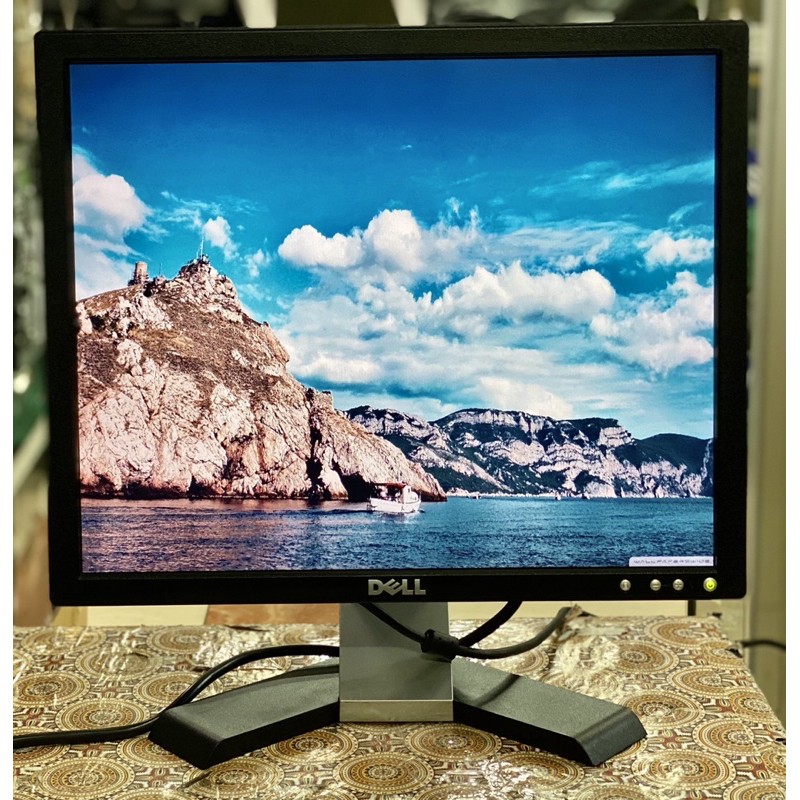 LCD Monitor Komputer Dell E178FPc Layar 17inch Kotak Second