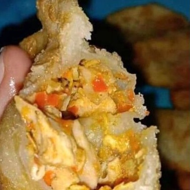 

Cireng Isi Ayam Pedas