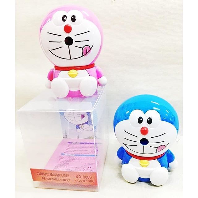 

SERUTAN PENSIL DORAEMON / RAUTAN MEJA PUTAR PENSIL KARAKTER DORAEMON