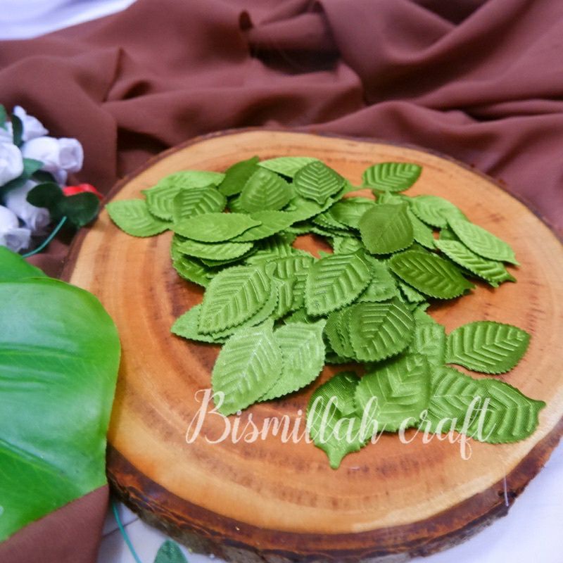 DAUN MINI HIJAU MUDA Daun Mini Bahan Mahar Ring box Kado Wisuda Daun Palsu Bunga Artificial