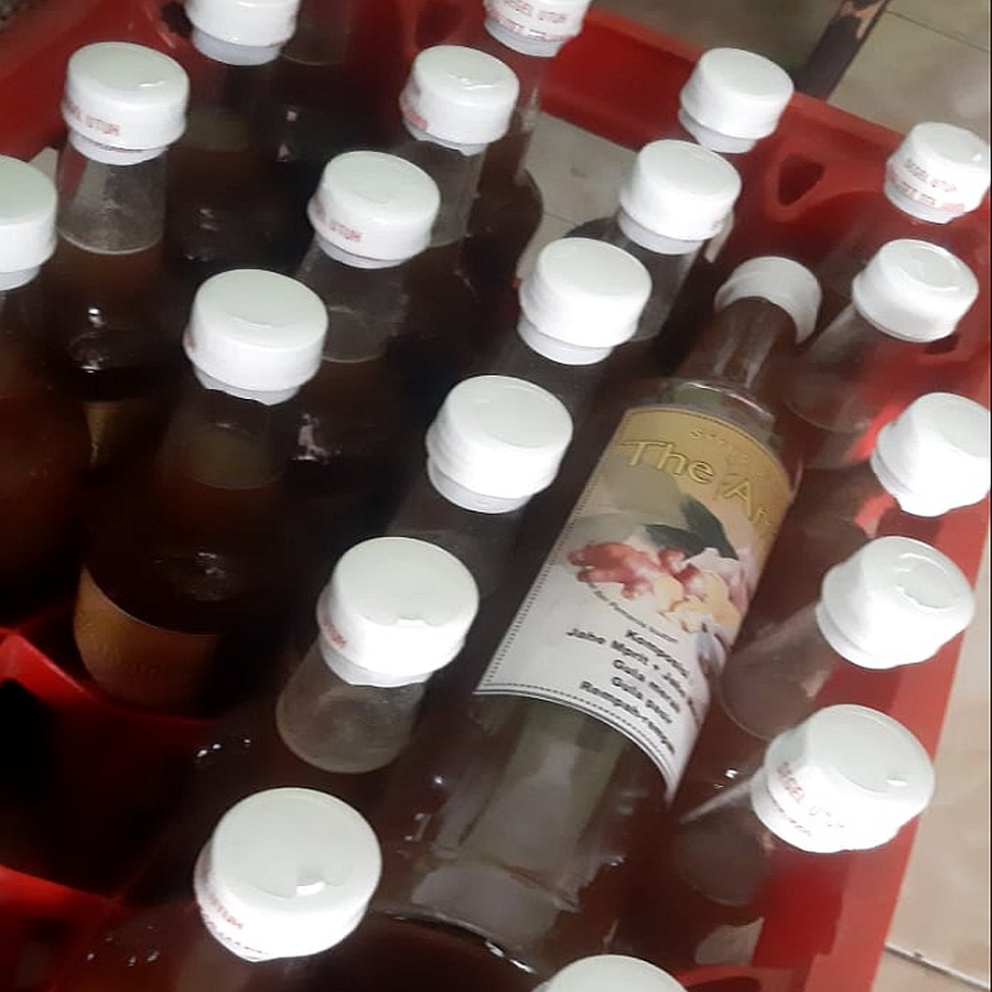 

Sirup Jahe Asli Javanese Original Ginger Syrup Seat Hangat Tinggal Seduh