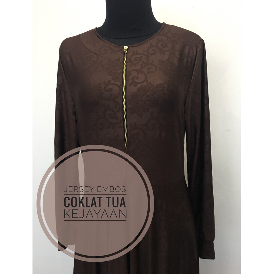 gamis jersey embos coklat tua