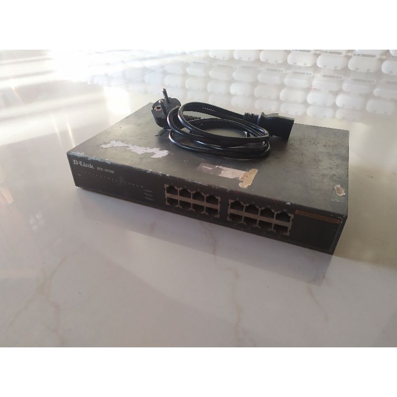 Switch DLINK DES 1016D 10/100 Fast Ethernet 16 Port Normal