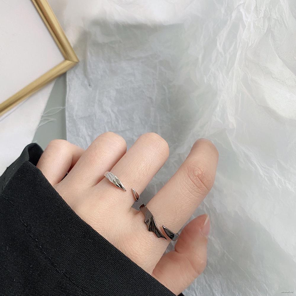 Cincin Desain Angel and Devil Warna Silver Hitam Gaya Hip Hop Untuk Pria Dan Wanita