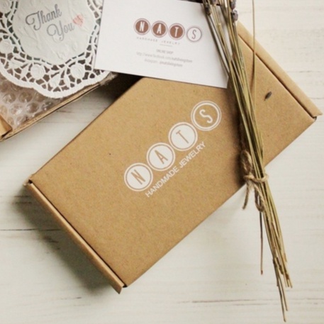 

Nats Living: Kotak Kardus Kemasan Tambahan, Extra Aman