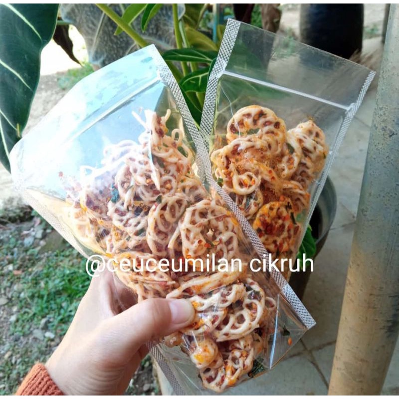 

kerupuk pedas,renyah