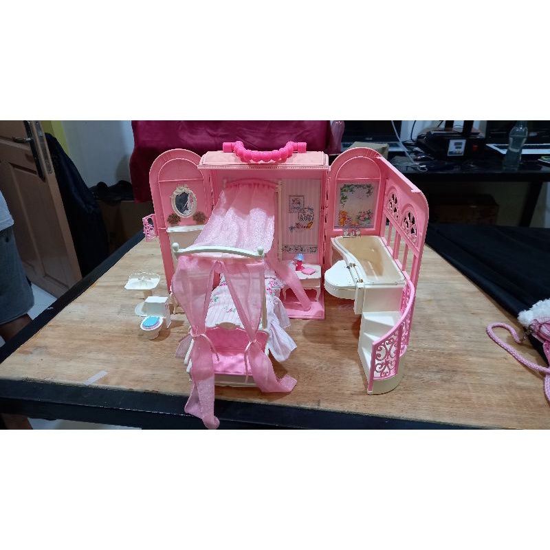 preloved rumah barbie brand Mattel