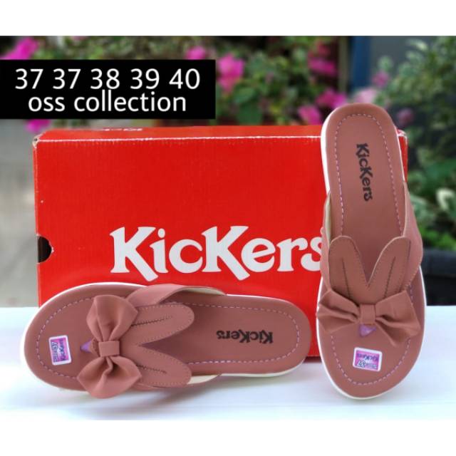 Sandal wanita / sandal kickers